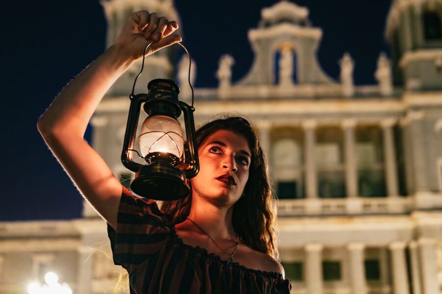 Madrid: Spanish Inquisition and Legends Evening Walking Tour - Practical advice for a comfortable 110 minutes