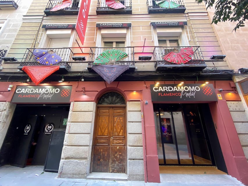 Madrid: Tablao Cardamomo Flamenco Show with 1 drink included - Why live music changes the experience
