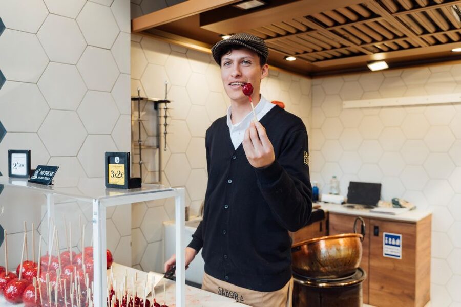 Madrid: Tapas Food Tour with Drinks and Food - Is the $83 price good value?