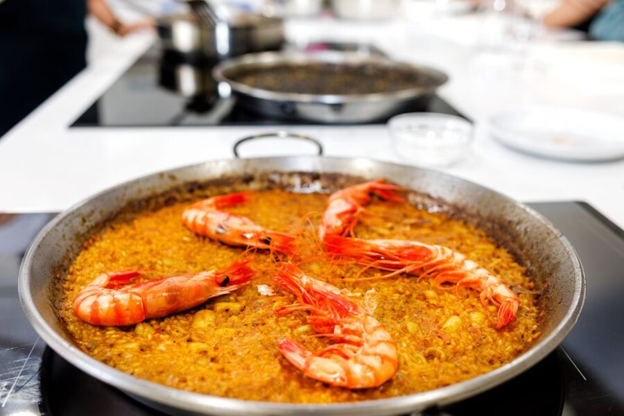 Madrid: Tapas & Paella Cooking Class with Expert Chef - Preparing ajoarriero-style cod and Russian salad