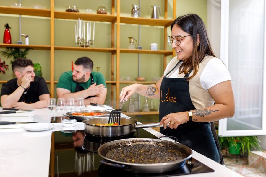 Madrid: Tapas & Paella Cooking Class with Expert Chef - Finding the kitchen near Pacífico Metro