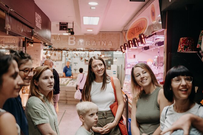 Madrid Tapas & Paella Cooking Experience with Local Market Visit - How personal is the cooking?