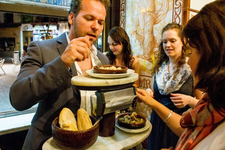 Madrid: Tapas & Wine Tasting Tour with Local Guide - Four Old Bars, Twelve Tapas, and a Taste of Madrid