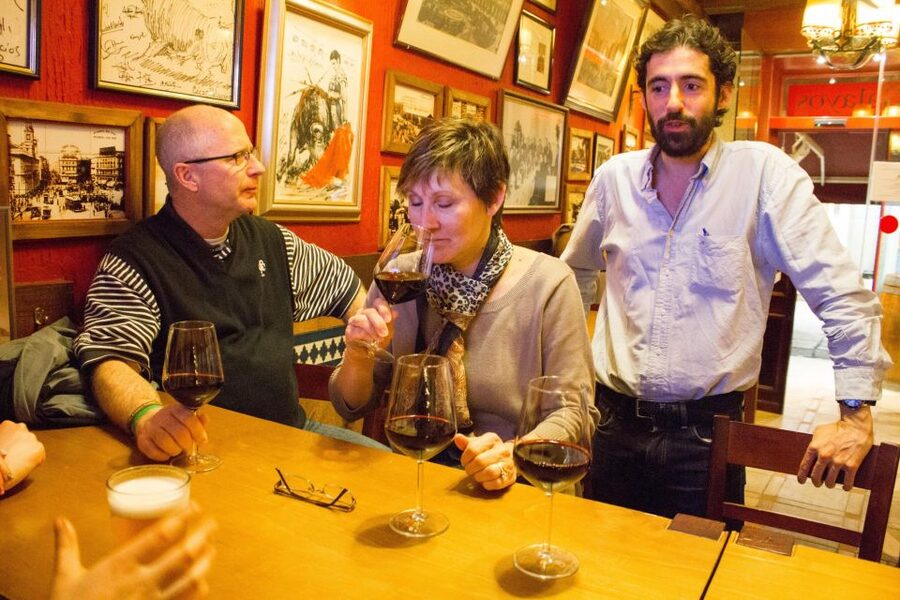 Madrid: Tapas & Wine Tasting Tour with Local Guide - The Literary Quarter on Foot