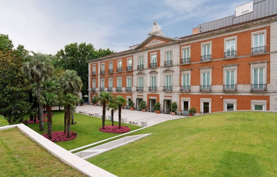 Madrid: Thyssen-Bornemisza & Reina Sofia Private Tour - Why pair the Thyssen-Bornemisza with the Reina Sofía?