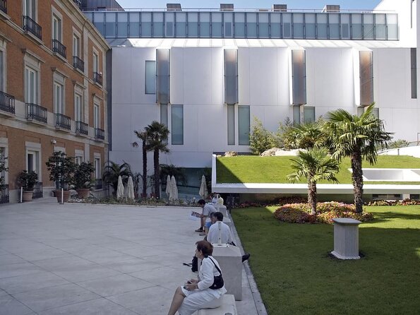 Madrid Thyssen Museum Small Group Guided Tour - Key points to know before you book