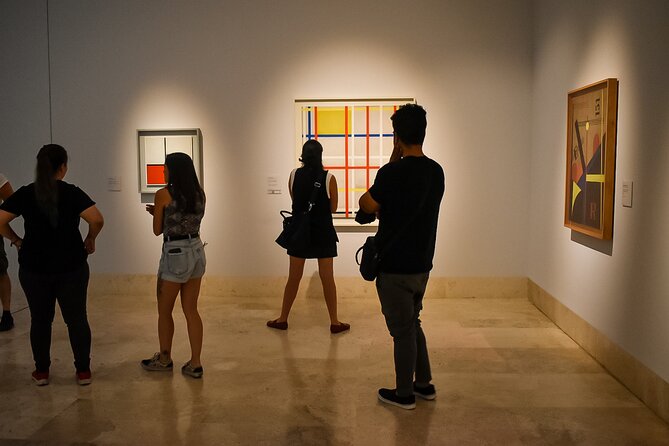 Madrid Thyssen Museum Small Group Guided Tour - Why the group size changes the experience