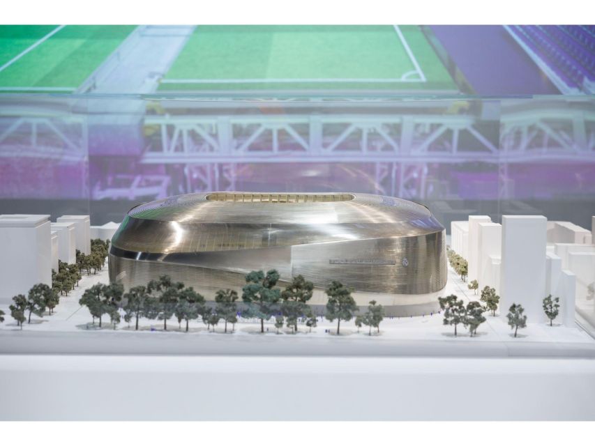 Madrid: Tour Bernabéu Entry Ticket - Starting high above the Bernabéu pitch