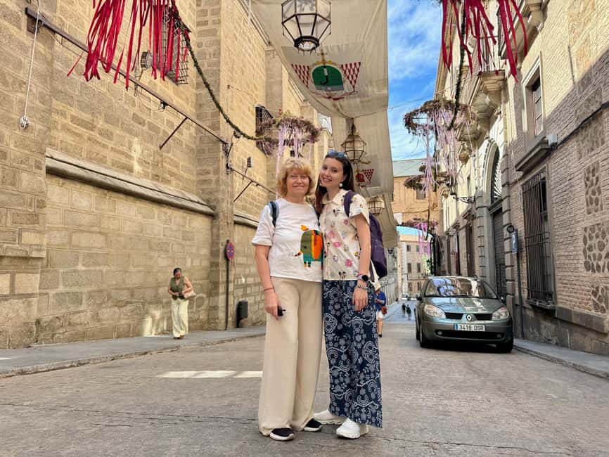 Madrid: Tour Toledo y Segovia, 8 destinos imprescindibles - The long transfer to Segovia