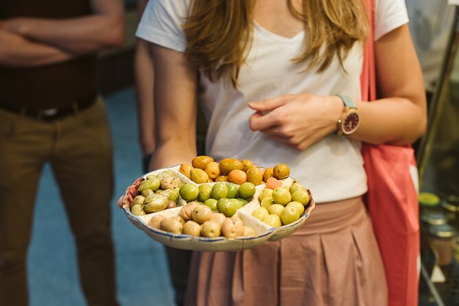Madrid Ultimate Spanish Cuisine Food Tour - Cheese, wine, and the story behind Casa González