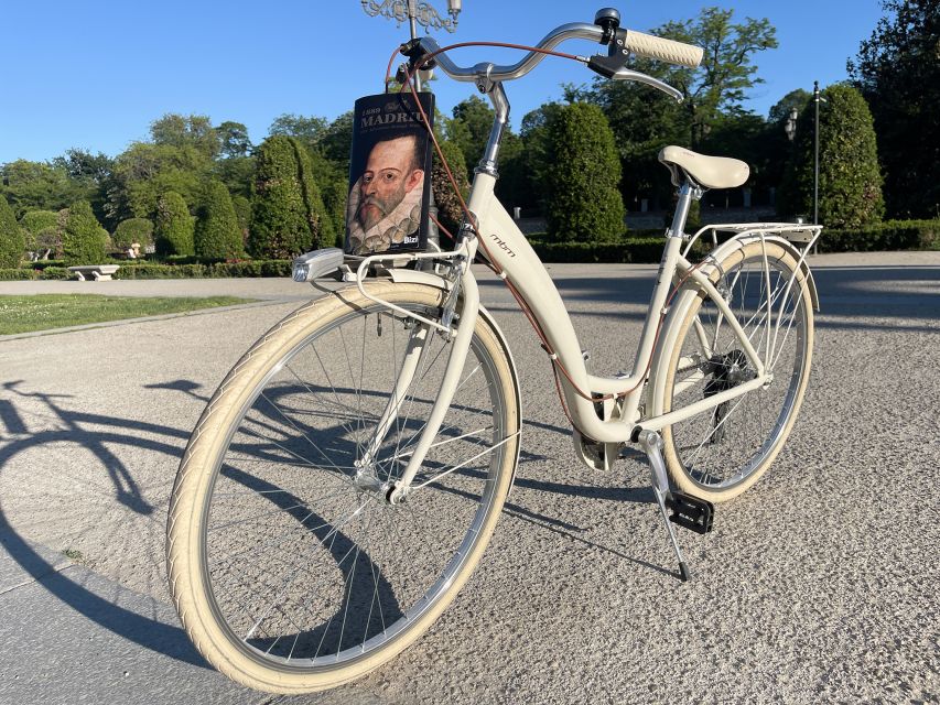 Madrid: Vintage Bike Rental with Tourist Map - The Royal Palace area and old-quarter riding