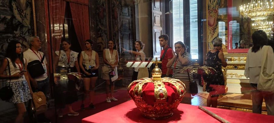 Madrid: Visit to the Royal Palace & Walking Tour of the City - Who will enjoy this tour most?