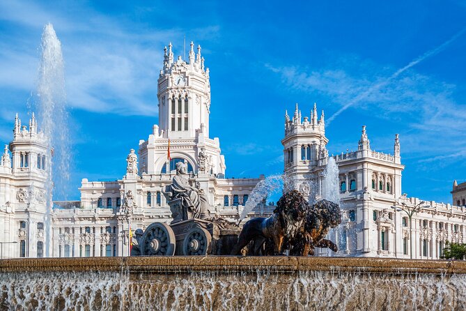 Madrid Walking Tour from Puerta del Sol to Retiro Park - Puerta de Alcalá and the walk into Retiro