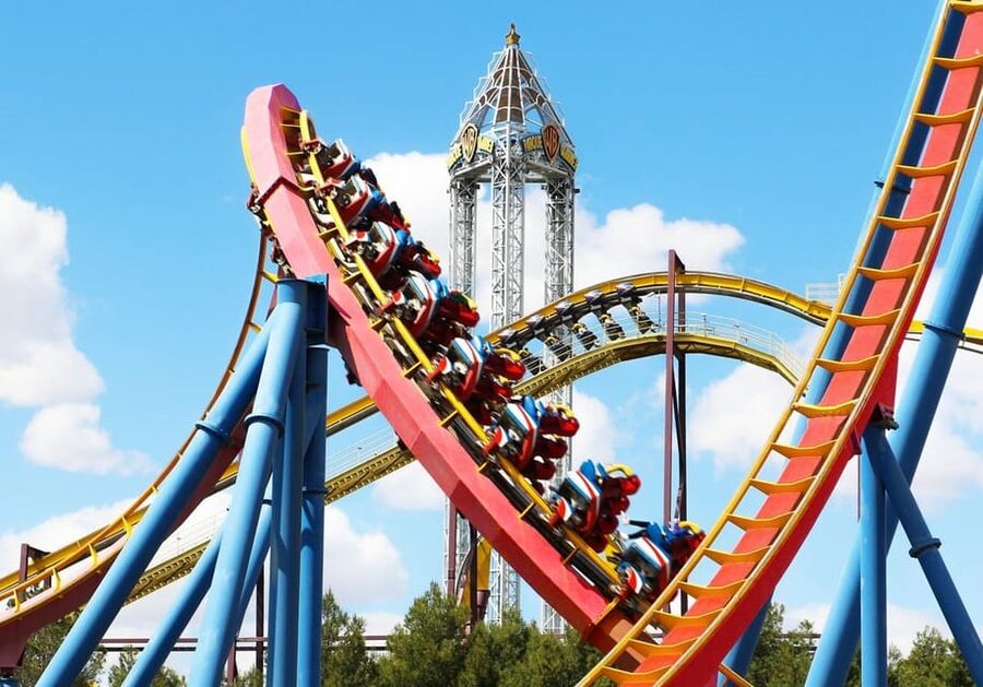 Madrid: Warner Park Entry Ticket - Five movie worlds in one large park