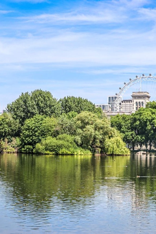 Madrid: Welcome to Madrid Guided Walking Tour in English - Price, pace, and practical value