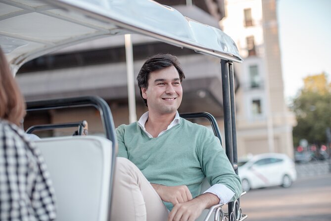 Madrid Welcome Tour with Local Guide in Eco Tuk Tuk Private - The Prado district and Madrid’s grand fountains
