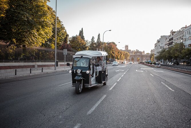 Madrid Welcome Tour with Local Guide in Eco Tuk Tuk Private - Price, timing, weather, and comfort
