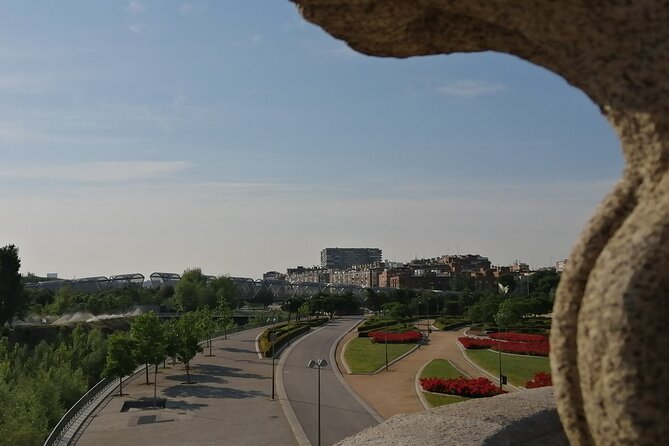 Manzanares River’s Story: A Self-Guided Audio Tour in Madrid - Starting beside the old water tower