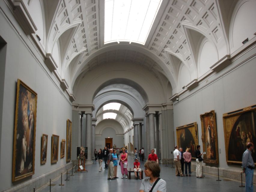 Museo del Prado: visita privada con experto en arte - Meeting at Goya in Madrid’s Paisaje de la Luz