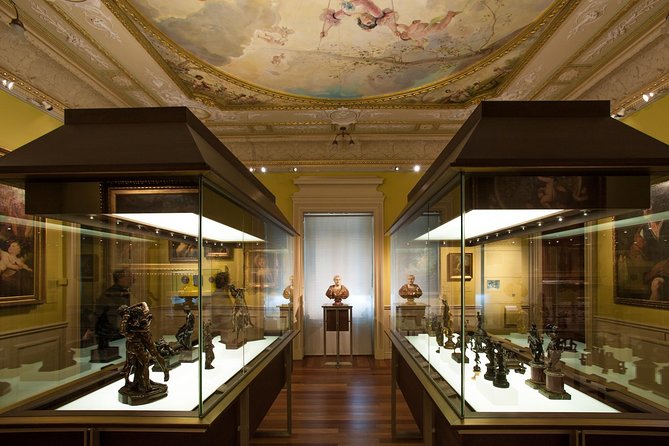 Museo Lazaro Galdiano Admission Ticket in Madrid - Rooms, ceilings, and the physical visit