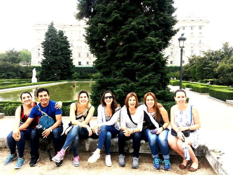 Mysteries & Tapas Tour in Madrid + Pub Crawl - Puerta del Sol is a useful starting point