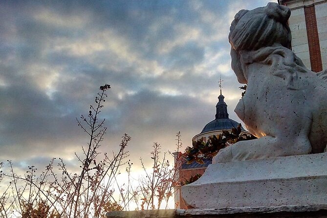Night Tour of Aranjuez Mysteries and Legends - What the 8 pm meeting time means