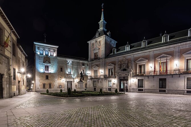 Night Tour of Enchanted Madrid - Why Madrid feels different after dark