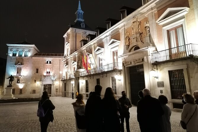 Night Tour of Enchanted Madrid - Plaza de la Villa and Madrid’s civic center