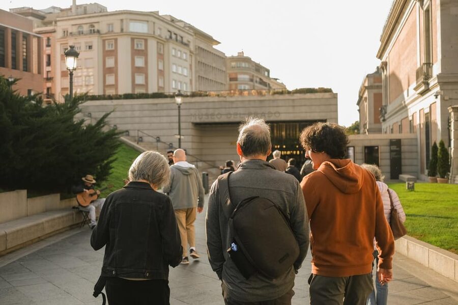 Prado for All: Engaging, Insightful Tour with an Art Lover - The special value of a small group