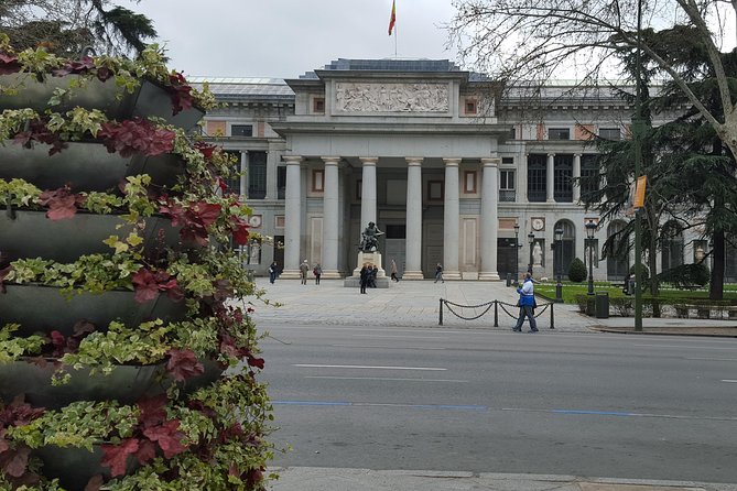 Prado Museum and Retiro Park Private Guided Tour - Is the $355.04 group price good value?