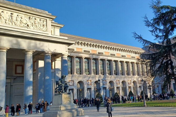 Prado Museum Tour with ticket, small group & expert guide - Staying inside after the guided portion