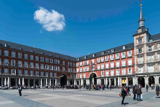 Private 3-Hour Group Tour in Madrid - Almudena Cathedral and Madrid’s changing identity