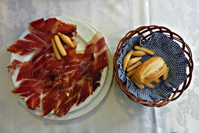 Private Food, Tapas & Wine Tour of Madrid with Customizable Menu All Included - Starting in the Austrias