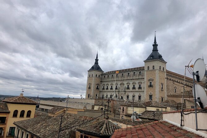 Private Full-Day Guided Tour from Madrid to Toledo in a Luxury Vehicle - Toledo Cathedral rewards a guided visit
