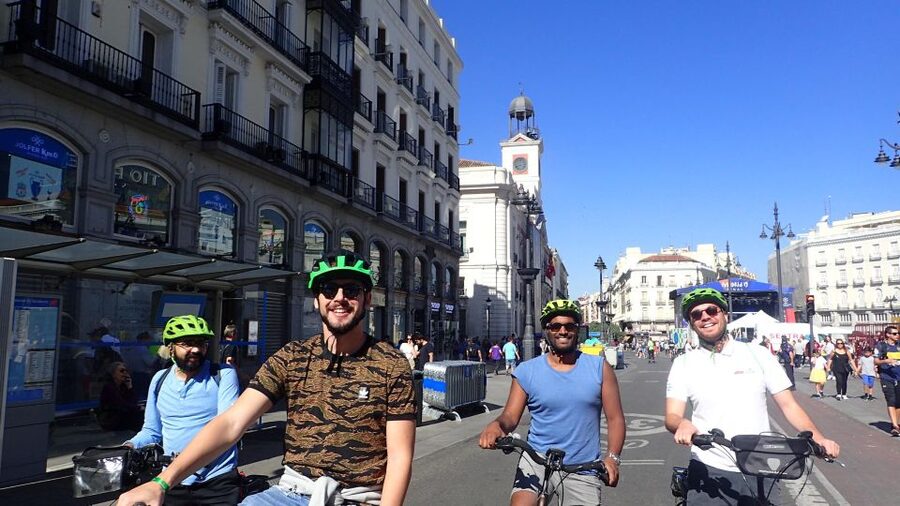 Private Madrid Bike Tour | Exclusive Guided Tour | From 30€ - Starting near Plaza de España