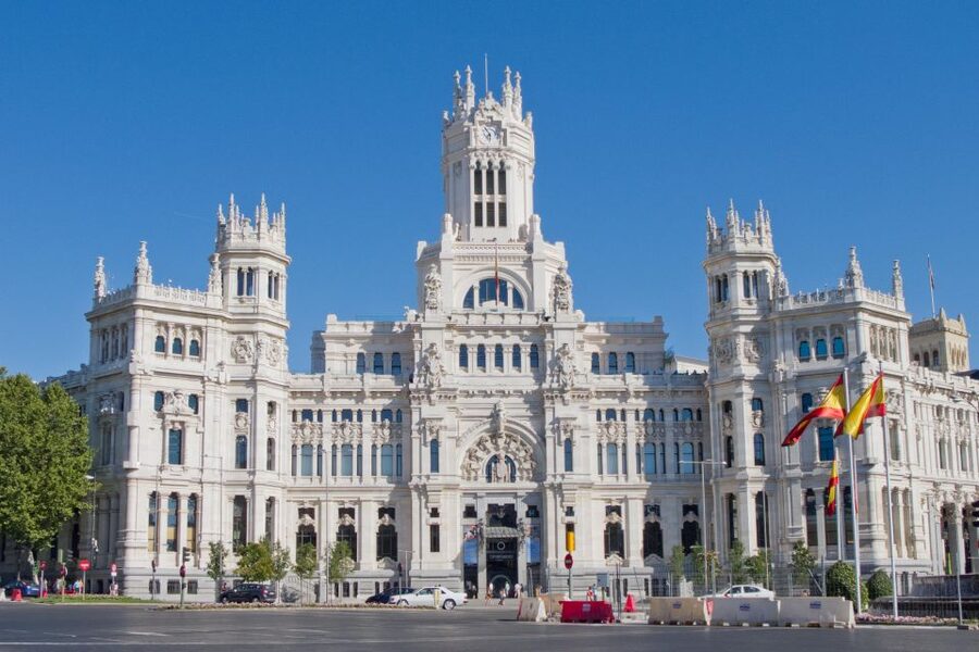 Private Madrid Highlights Walking Tour - How much walking should you expect?