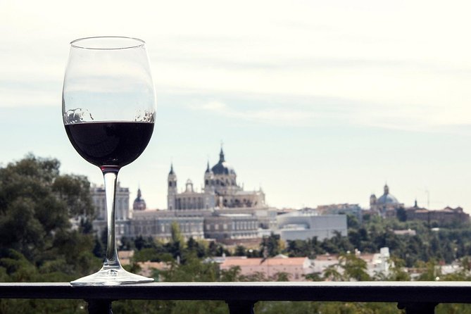 Private: Madrid Historic Centre Food Tour with 10+ Authentic - A food walk built around Madrid’s old center