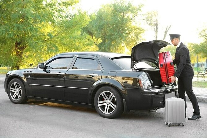 Private One-way Airport Transfer Madrid Airport To Madrid - The driver experience can make or break the ride