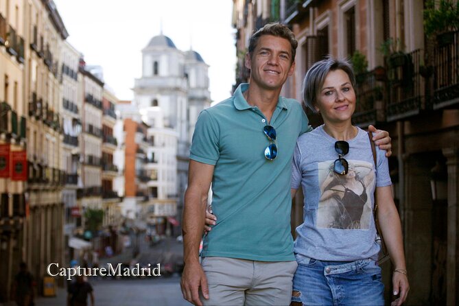 Private Photo sessions in Madrid - Starting at Retiro Park