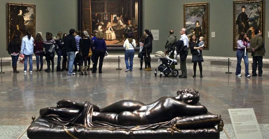 Private Tour in Prado Museum & Madrid’s Iconic Neighborhoods - Walking Through Madrid de las Letras