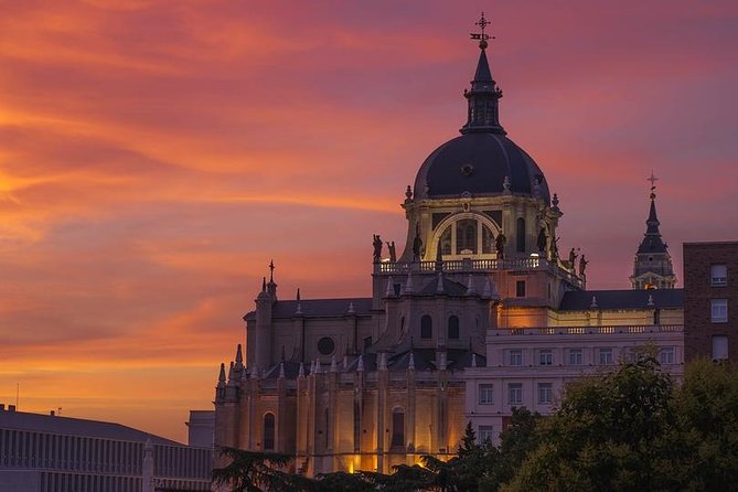 Private Tour: Madrid City Tour - Royal Madrid and the old city