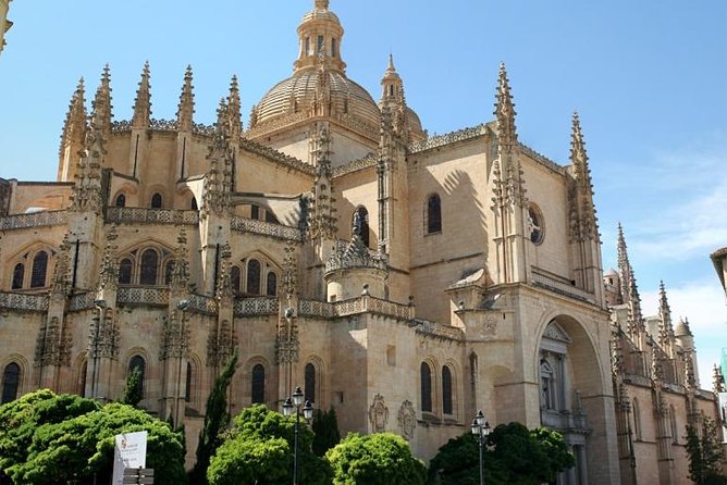 Private Tour: Segovia Day Trip from Madrid by High-Speed Train - Key points to know before you book