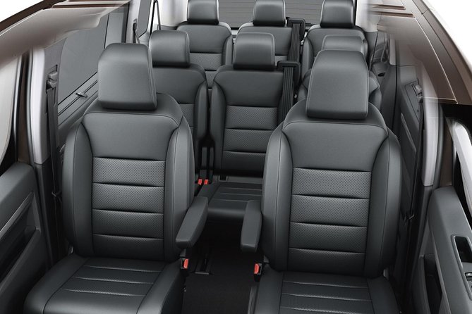 Private Transfer Madrid Barajas Airport to Madrid in Vans up to 7 Passengers - What the airport pickup should look like