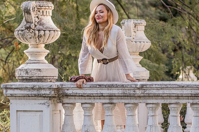 Private Vacation Photoshoot with Photographer in Madrid - Key points at a glance