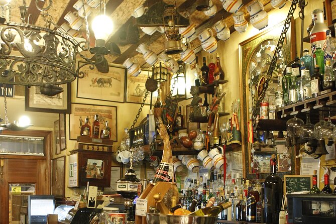 Private walking Tour: The oldest taverns of Madrid - Lhardy: royal Madrid begins with a grand room