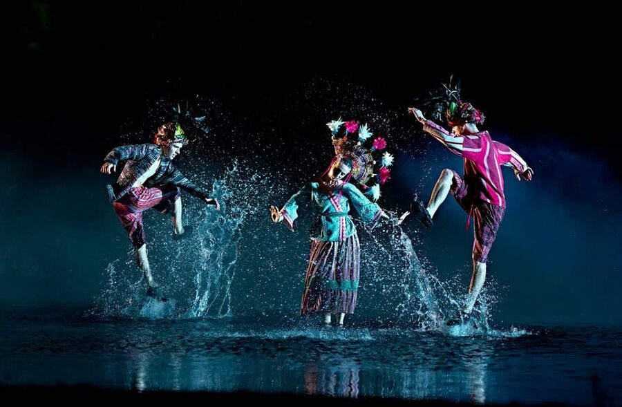 Puy du Fou España "El Sueño de Toledo" Night Show - The stage is the main attraction