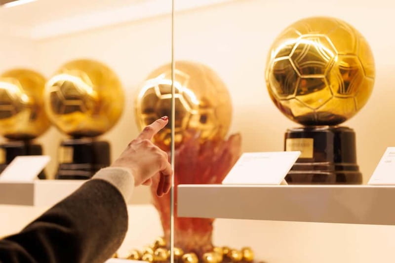Real Madrid: Bernabeu Stadium SelfGuided Tour & Wine tasting - Start with Madridismo at the Bernabéu