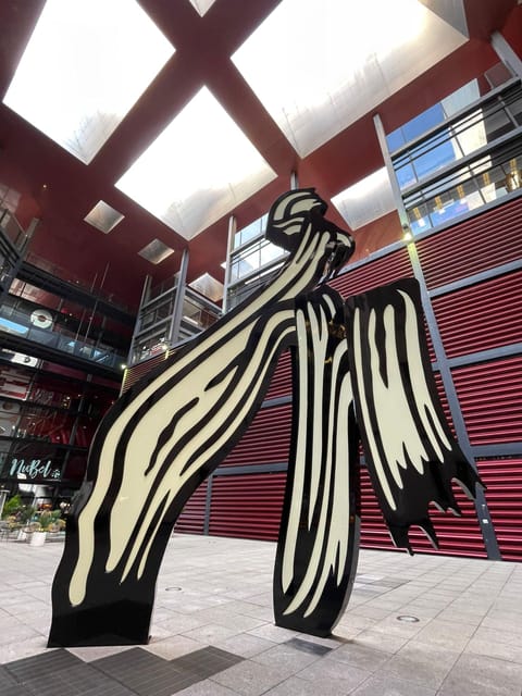 Reina Sofía Museum guided tour with ticket and skip the line - Temporary exhibitions and the freedom to continue