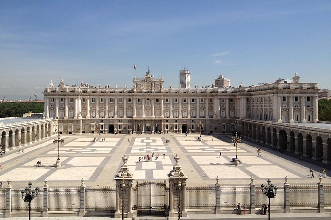 Royal Palace of Madrid 1.5-Hour Guided Tour Optional Prado Museum Combo - Group size, language, and guide quality