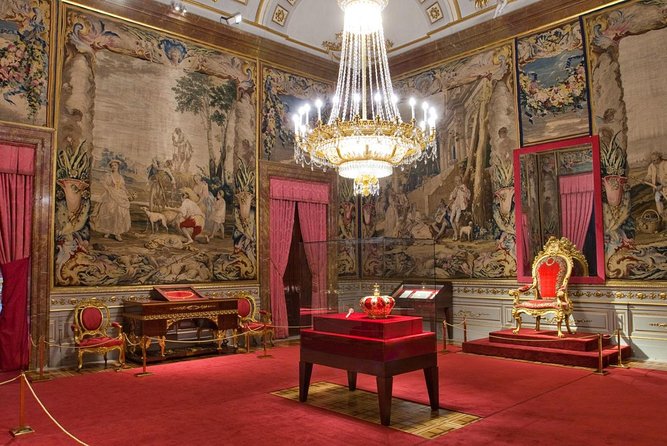 Royal Palace of Madrid private tour - The Royal Armory and the Habsburg connection